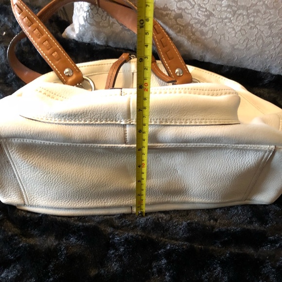 Coach Bag - Picture 5 of 8